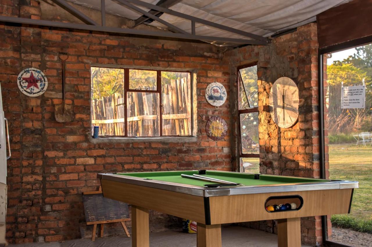 Drakensberg Bush Lodge And Backpackers Winterton Dış mekan fotoğraf